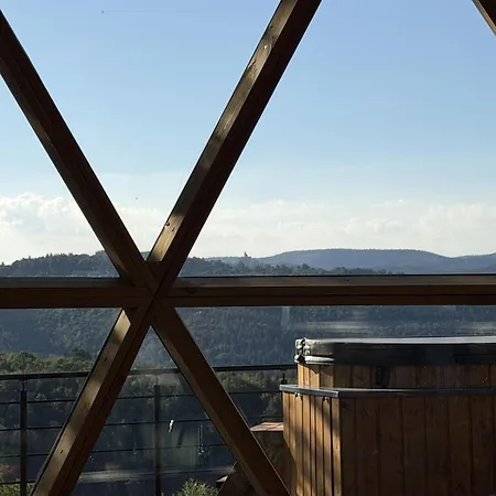 Orman Evi Dome Orbe-insolite-sauna-bain-nordique-climatise *