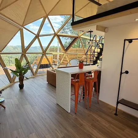 Dome Orbe-insolite-sauna-bain-nordique-climatise